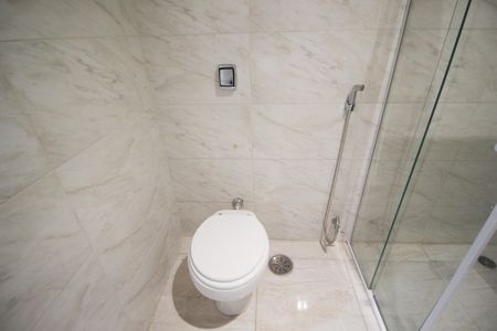 Apartamento para alugar com 126m², 3 quartos e 2 vagasBanheiro