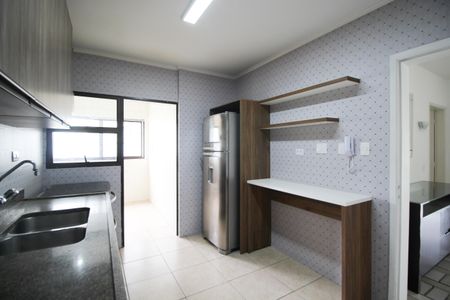 Apartamento para alugar com 126m², 3 quartos e 2 vagasCozinha
