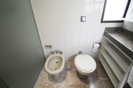 Apartamento para alugar com 126m², 3 quartos e 2 vagasBanheiro da Suíte 