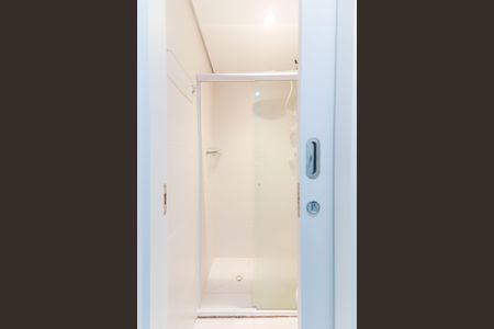 Studio para alugar com 32m², 1 quarto e 1 vaga Studio para alugar com 32m², 1 quarto e 1 vagaBanheiro