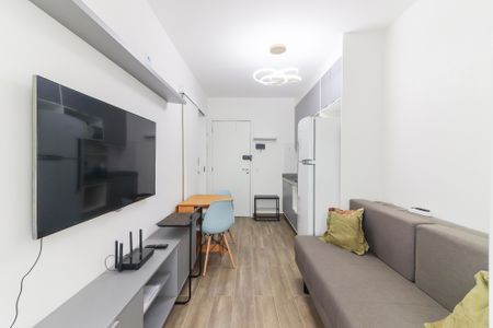 Studio para alugar com 32m², 1 quarto e 1 vaga Studio para alugar com 32m², 1 quarto e 1 vagaSala / Cozinha