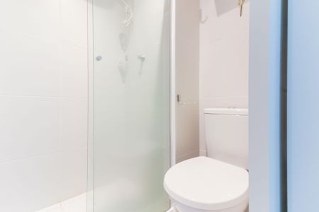 Studio para alugar com 32m², 1 quarto e 1 vaga Studio para alugar com 32m², 1 quarto e 1 vagaBanheiro