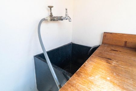 Apartamento à venda com 75m², 3 quartos e sem vaga Apartamento à venda com 75m², 3 quartos e sem vagaLavanderia Detalhe