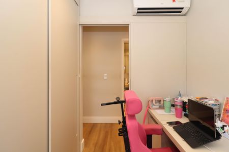 Apartamento à venda com 58m², 2 quartos e 1 vagaQuarto