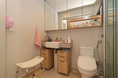 Apartamento à venda com 58m², 2 quartos e 1 vagaBanheiro da Suíte