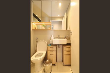 Apartamento à venda com 58m², 2 quartos e 1 vagaBanheiro