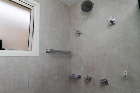 Apartamento para alugar com 75m², 2 quartos e 3 vagasBanheiro da Suíte