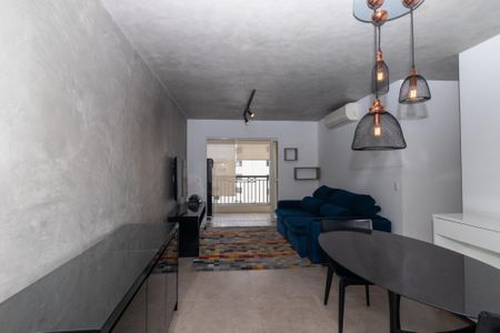 Apartamento para alugar com 75m², 2 quartos e 3 vagasSala