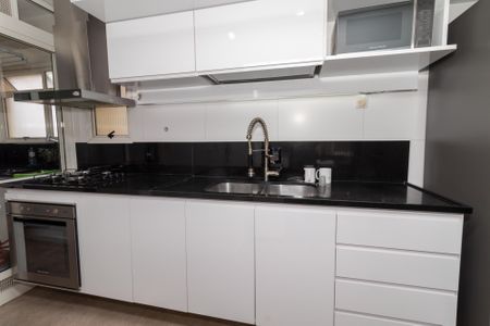 Apartamento para alugar com 75m², 2 quartos e 3 vagasCozinha