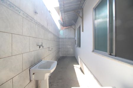 Casa para alugar com 50m², 1 quarto e sem vagaÁrea de Serviço