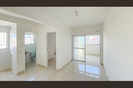 Sala de apartamento para alugar com 1 quarto, 37m² em Vila Osasco, Osasco