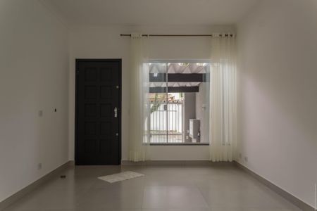 Sala de casa à venda com 3 quartos, 153m² em Conjunto Habitacional Franchini, São Bernardo do Campo