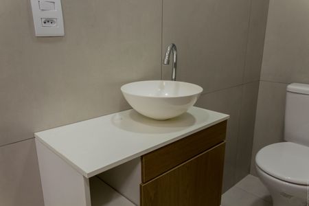 Banheiro da Suíte 1 de casa à venda com 3 quartos, 153m² em Conjunto Habitacional Franchini, São Bernardo do Campo