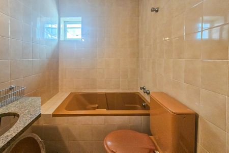 Apartamento para alugar com 210m², 4 quartos e 2 vagasbanheiro da suíte 1