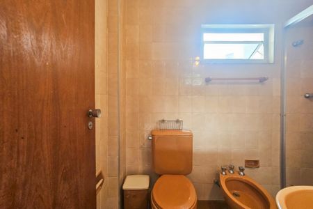 Apartamento para alugar com 210m², 4 quartos e 2 vagasbanheiro 1