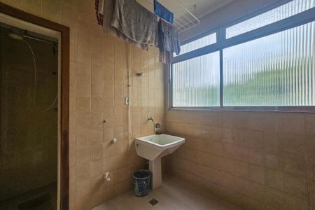 Apartamento para alugar com 210m², 4 quartos e 2 vagasÁrea de serviço 