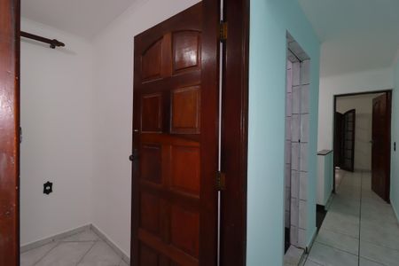 Casa para alugar com 130m², 2 quartos e 1 vagaCorredor do piso superior