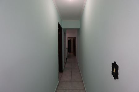 Casa para alugar com 130m², 2 quartos e 1 vagaCorredor do piso superior