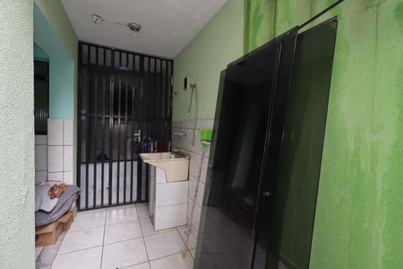 Casa para alugar com 130m², 2 quartos e 1 vagaCorredor externo