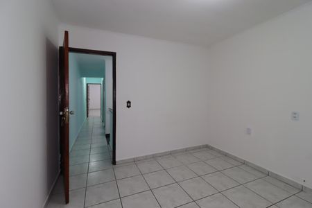 Casa para alugar com 130m², 2 quartos e 1 vagaQuarto 1