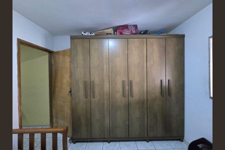 Casa para alugar com 80m², 3 quartos e 2 vagas Casa para alugar com 80m², 3 quartos e 2 vagasQuarto 02