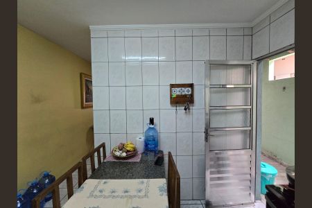 Casa para alugar com 80m², 3 quartos e 2 vagas Casa para alugar com 80m², 3 quartos e 2 vagasCozinha