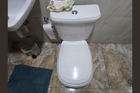 Casa para alugar com 80m², 3 quartos e 2 vagas Casa para alugar com 80m², 3 quartos e 2 vagasBanheiro SocialBanheiro Social