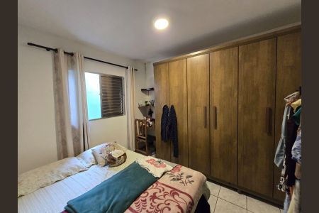 Quarto 01 de casa para alugar com 3 quartos, 80m² em Água Chata, Guarulhos