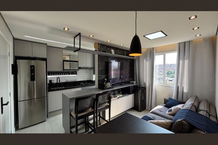 Sala - Sala de Jantar  de apartamento para alugar com 2 quartos, 42m² em Parque São Vicente, Santo André