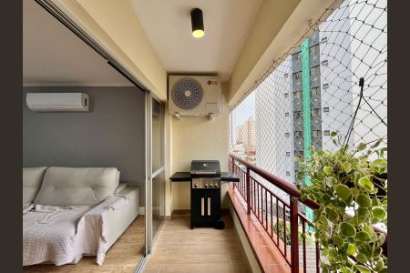 Sacada da Sala de apartamento à venda com 3 quartos, 89m² em Botafogo, Campinas