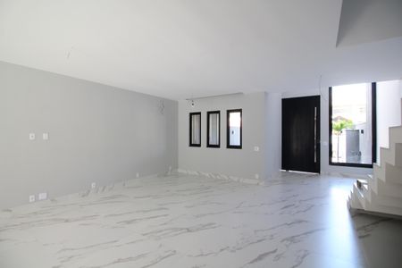 Casa de condomínio à venda com 192m², 3 quartos e 3 vagasSala