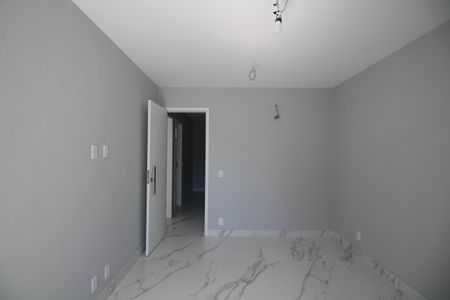 Casa de condomínio à venda com 192m², 3 quartos e 3 vagasQuarto 1