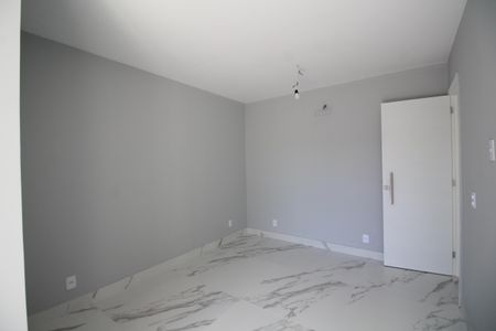 Casa de condomínio à venda com 192m², 3 quartos e 3 vagasQuarto 2