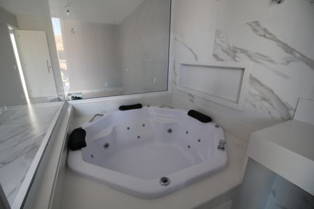 Casa de condomínio à venda com 192m², 3 quartos e 3 vagasQuarto 3 - Suíte