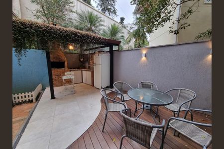 Casa de condomínio à venda com 274m², 3 quartos e 2 vagas