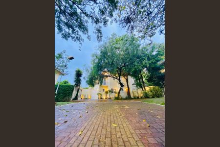 Casa de condomínio à venda com 274m², 3 quartos e 2 vagas