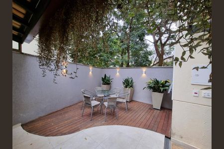 Casa de condomínio à venda com 274m², 3 quartos e 2 vagas