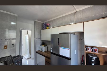 Apartamento à venda com 54m², 2 quartos e 2 vagasCozinha e Área de Serviço
