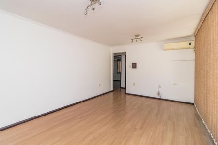 Casa de condomínio para alugar com 250m², 3 quartos e 4 vagasSala