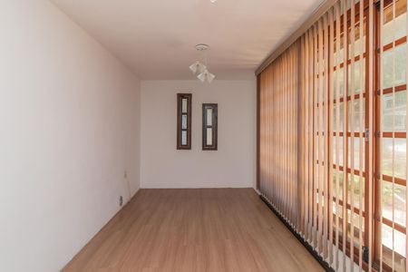 Casa de condomínio para alugar com 250m², 3 quartos e 4 vagasQuarto 3 - Suíte