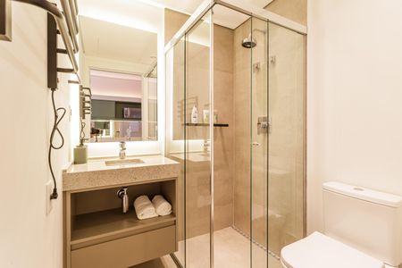 Banheiro de kitnet/studio à venda com 1 quarto, 22m² em Itaim Bibi, São Paulo