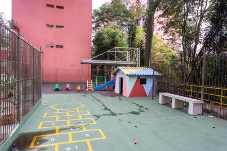 Apartamento à venda com 50m², 2 quartos e 1 vaga Apartamento à venda com 50m², 2 quartos e 1 vagaÁrea comum - Playground