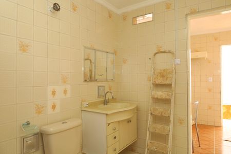 Casa para alugar com 290m², 3 quartos e 2 vagasBanheiro