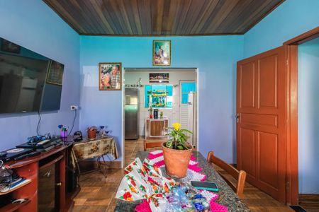 Sala de casa à venda com 3 quartos, 270m² em Jardim dos Camargos, Barueri