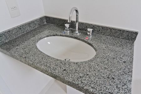 Apartamento à venda com 167m², 3 quartos e 2 vagasBanheiro da Suíte 1