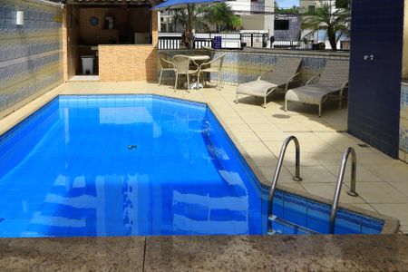 Apartamento para alugar com 95m², 3 quartos e 1 vagaÁrea comum - Piscina