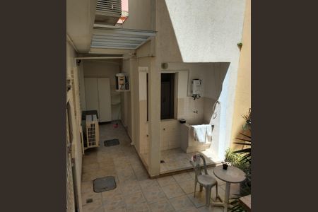 Casa à venda com 362m², 6 quartos e 2 vagas