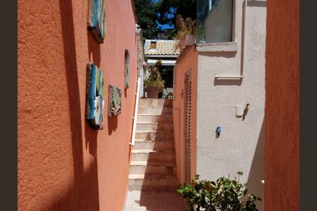 Casa à venda com 362m², 6 quartos e 2 vagas