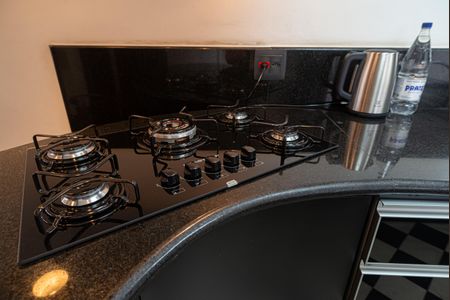 Apartamento à venda com 180m², 2 quartos e 2 vagasCozinha