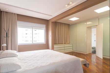 Apartamento à venda com 180m², 2 quartos e 2 vagasSuíte 1